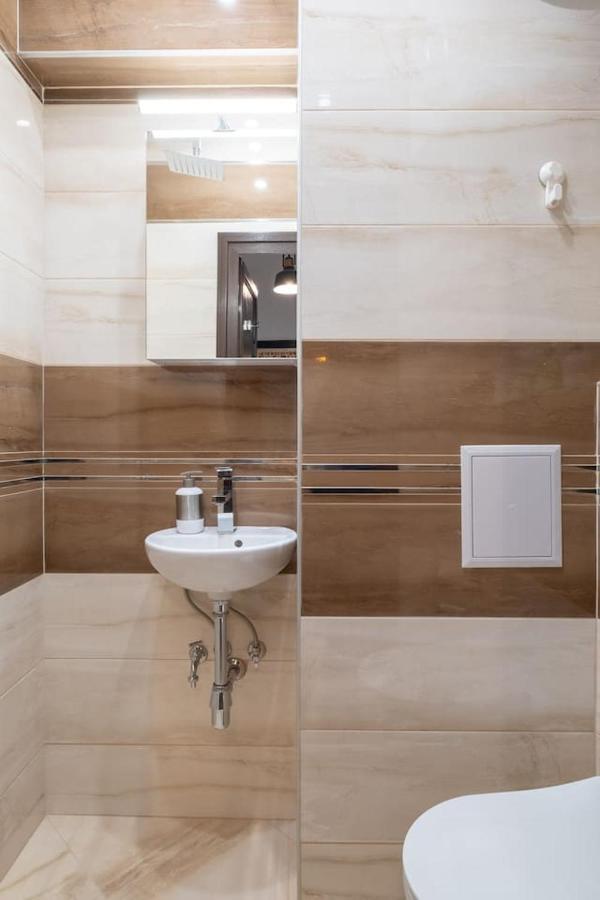 Sophisticated Gem With Private Parking Apartment София Екстериор снимка