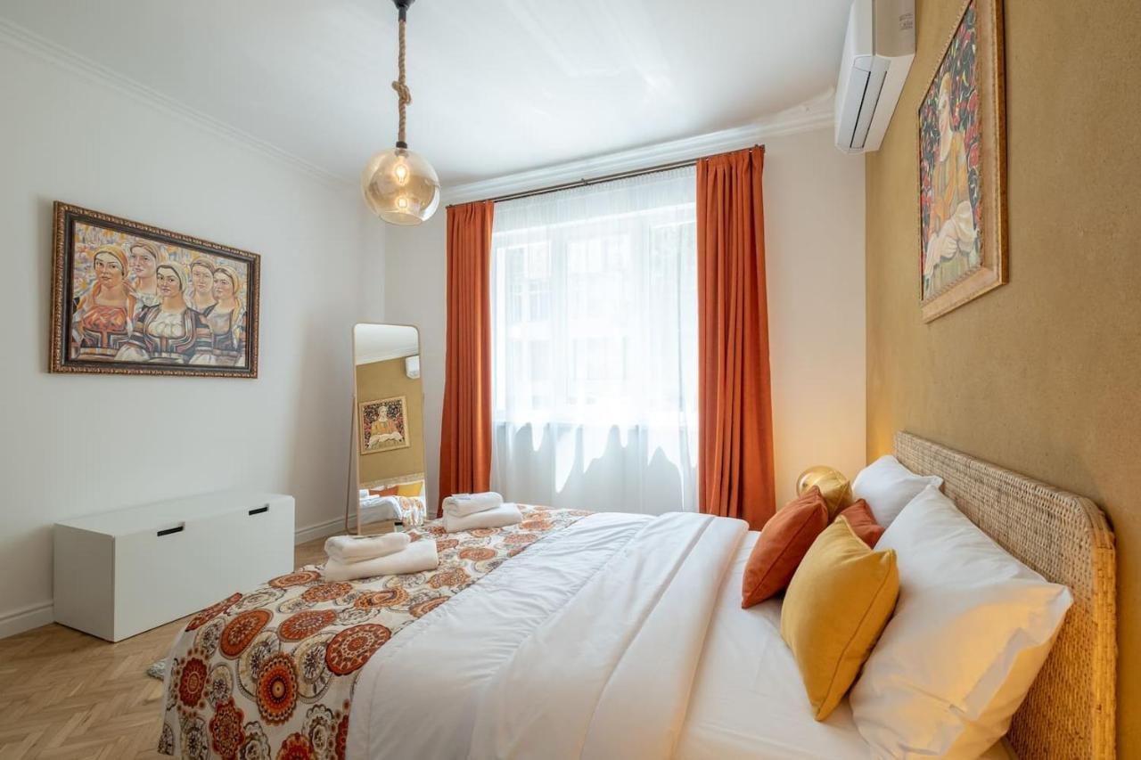 Sophisticated Gem With Private Parking Apartment София Екстериор снимка