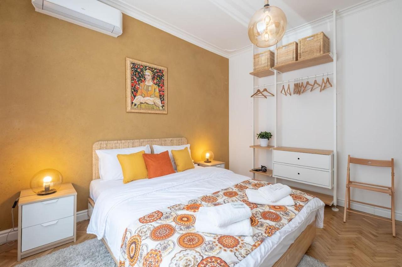 Sophisticated Gem With Private Parking Apartment София Екстериор снимка